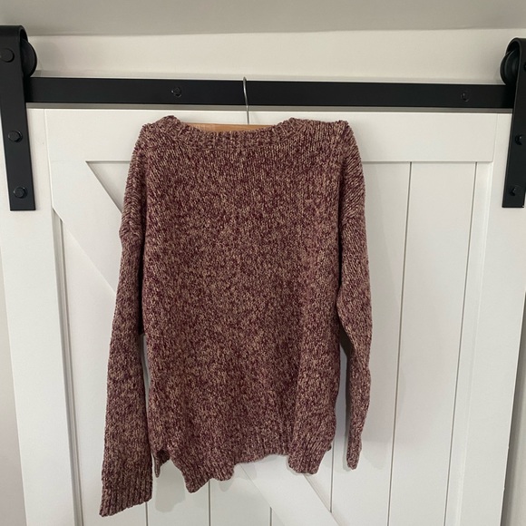 Maroon and Tan Sweater - Picture 3 of 3